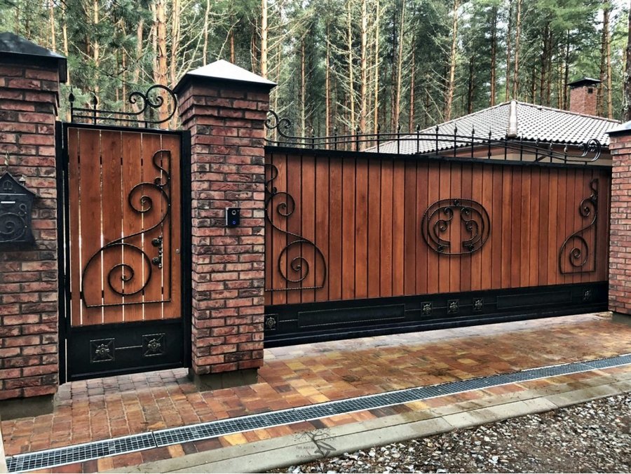 Как гармонично вписать калитку в существующее ограждение: советы профи otkatnye-vorota-simferopol-cena Как гармонично вписать калитку в существующее ограждение: советы профи
